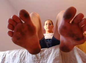 Mindee feet of silk