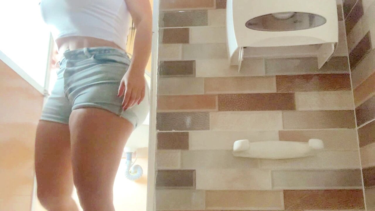 CAMERA IN WOMEN’S RESTROOM AT GAS STATION