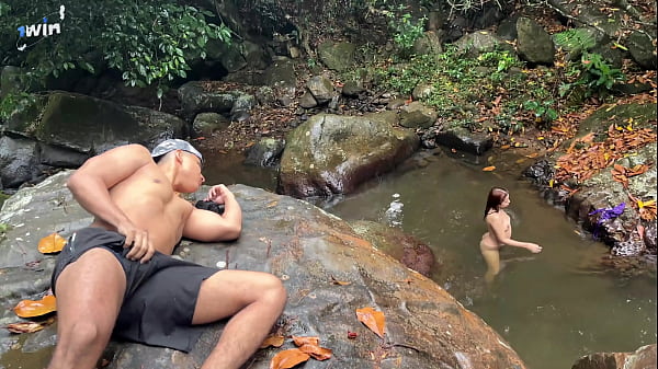 Fucked outdoors in the Rio Pance in Cali Colombia with a stranger who masturbates watching me – Celeste Alba & Angel Cruz